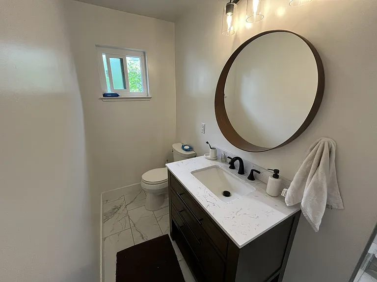 8342 Hillgrove St — Photo 18