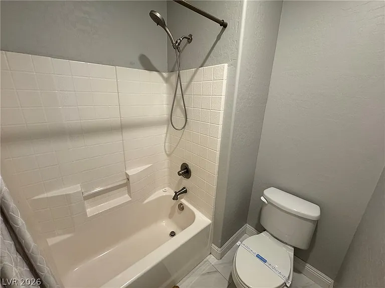 5027 Breaking Dawn Ct — Photo 8