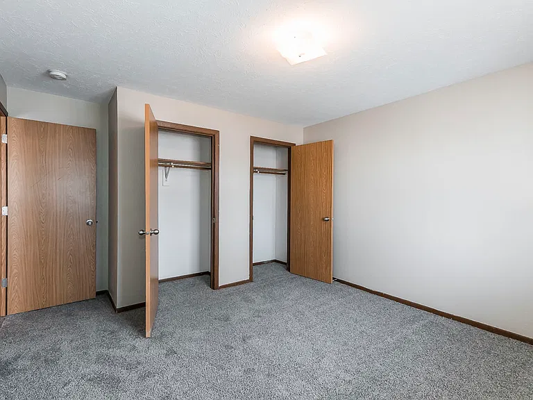 4225 N 60th St #5 — Photo 14