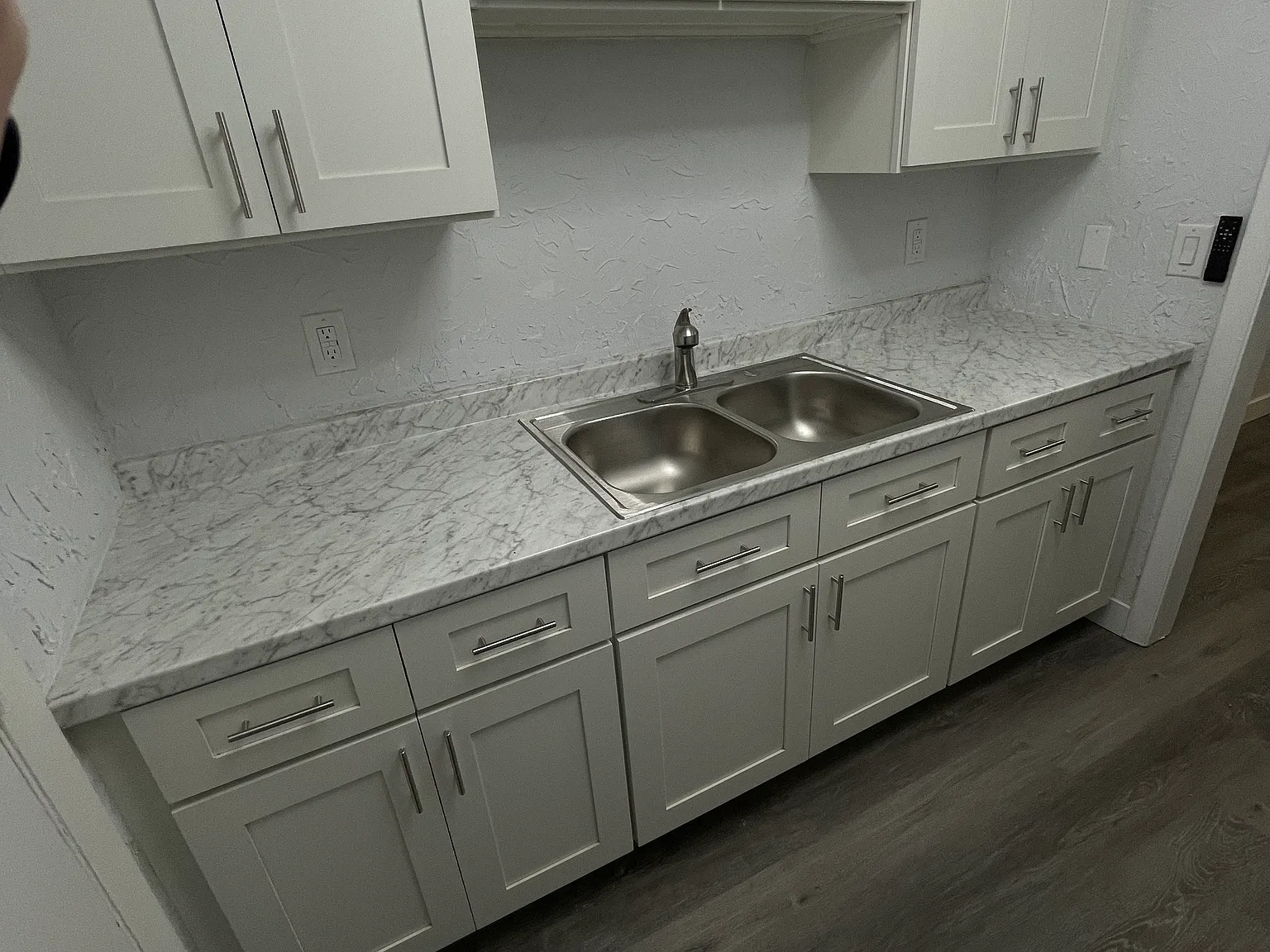 1 bed, 640 sqft, $1,500 — Photo 3