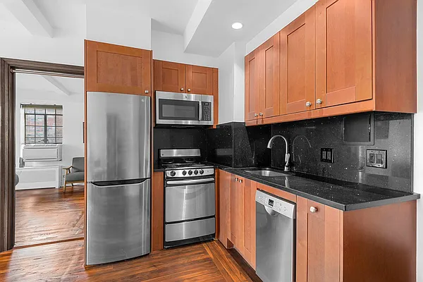 Rented by Corcoran | media 10