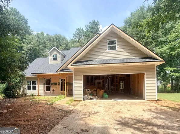 668 Lynchburg St, Hampton, GA 30228