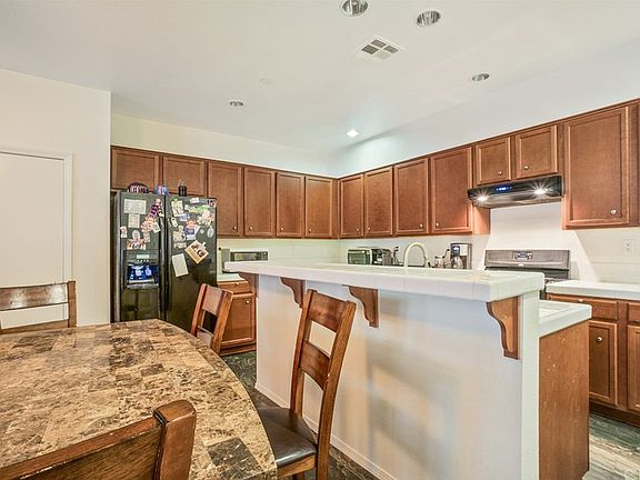 5th image of 16718 Nicklaus Dr Unit 61