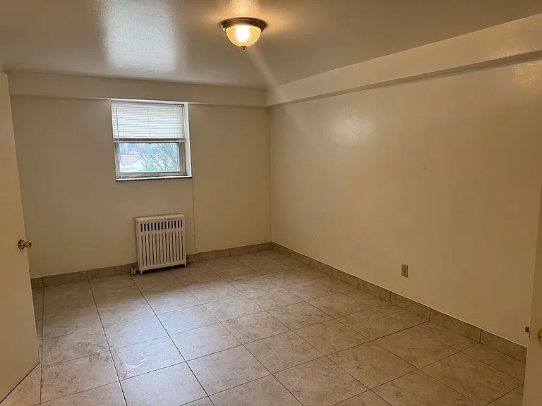 2355 Eldridge — Photo 7