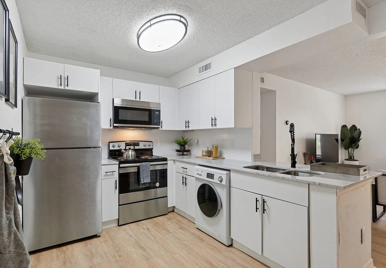 Northlake — Photo 1