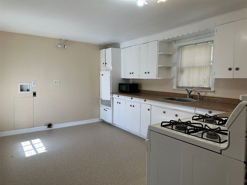 901 Sylvan Dr, Garland, TX 75040 Zillow