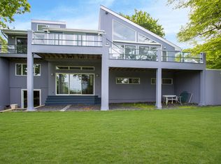 20 Hay Rd, Shirley, NY 11967