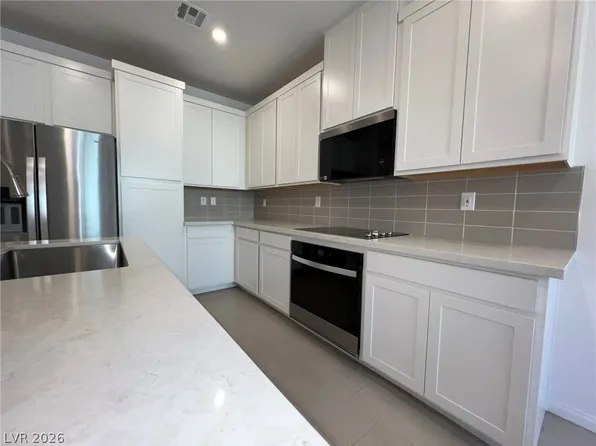 230 Wewatta Ave, Henderson, NV