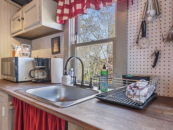 84th image of this home