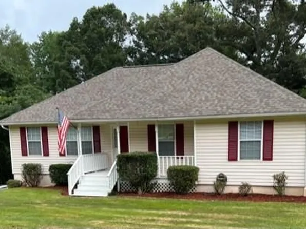 126 Lakewood Dr, Troy, AL 36079