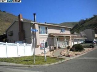 427 Riviera Dr, Union City, CA 94587