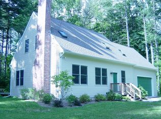 79 Harris St, Granby, MA 01033