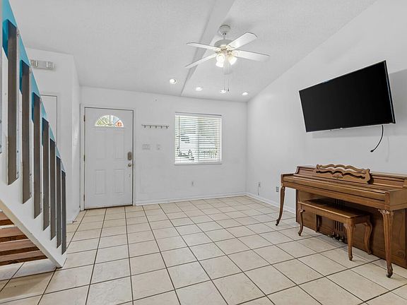 4th image of 2471 Talco Hills Dr