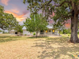 1600 Cattlemens Row, Lockhart, TX 78644