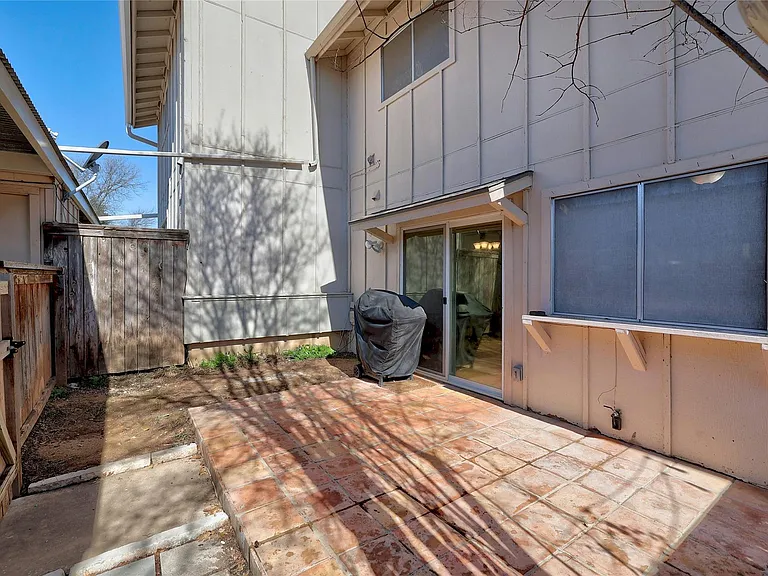 2002 Millay Dr #118 — Photo 26