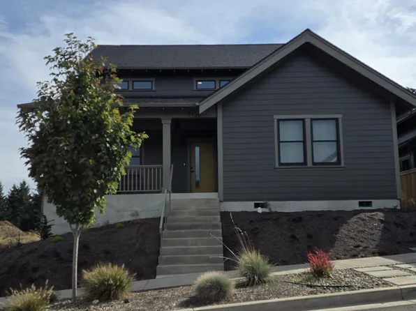 1720 Strong Rd SE, Salem, OR 97302