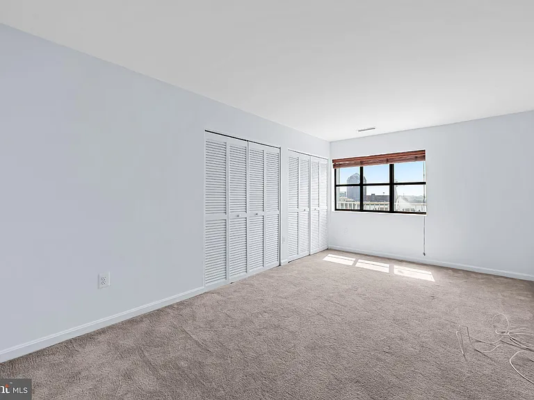 2702 Lighthouse Point E #E-738 — Photo 23