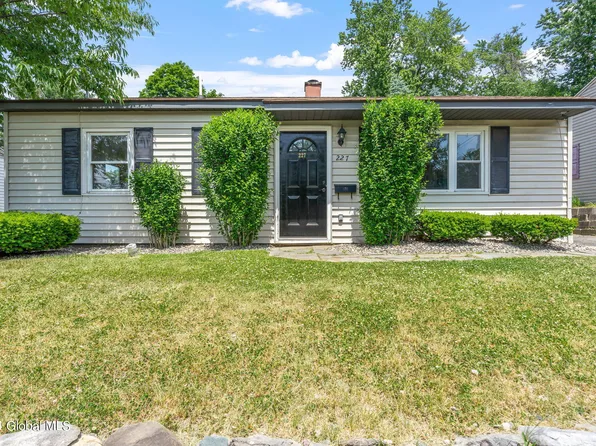 227 E Washington Avenue, Rensselaer, NY 12144