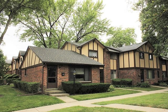 1st image of 18W259 Kirkland Ln #0