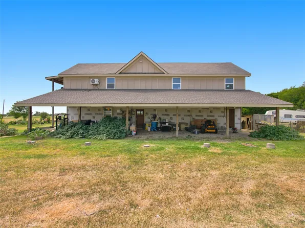 402 County Road 3422, Wills Pt, TX 75169