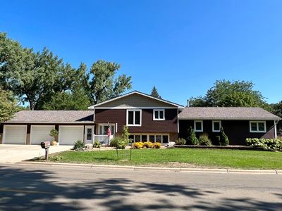 1010 Martin Rd, Albert Lea, MN, 56007