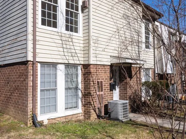 2201 Strahle St APT D3, Philadelphia, PA 19152