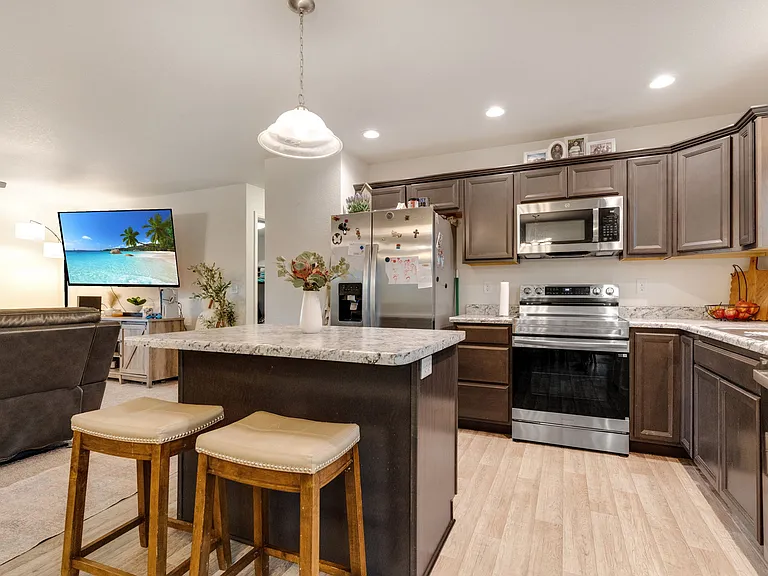 420 S Clarion Dr — Photo 8