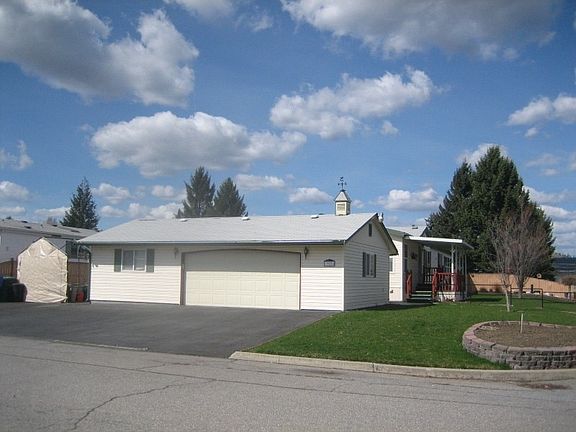 5th image of 19025 E Marlin Dr