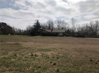 14735 Pleasant Ridge Rd, Rogers, AR 72756