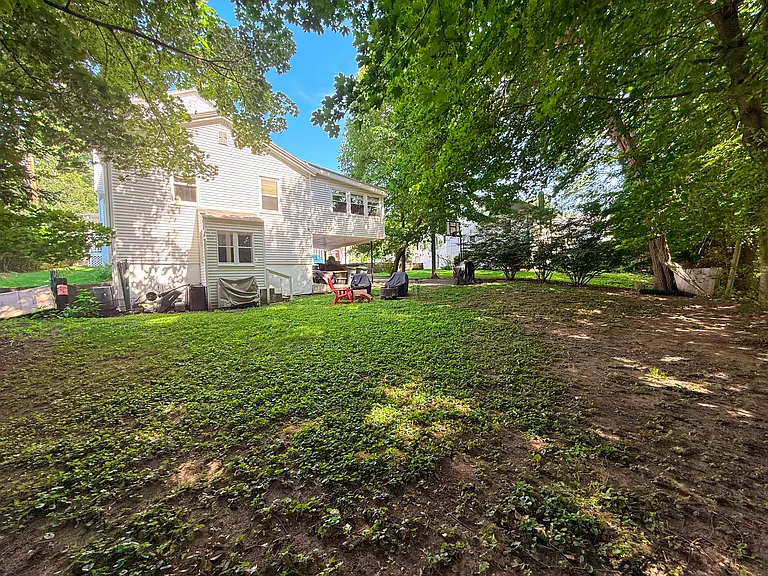 3 Elm St #2 — Photo 16