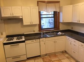 369 Centre St
