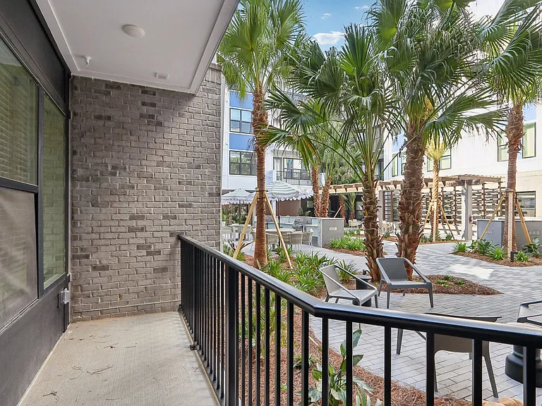Artea Apartments — Photo 33