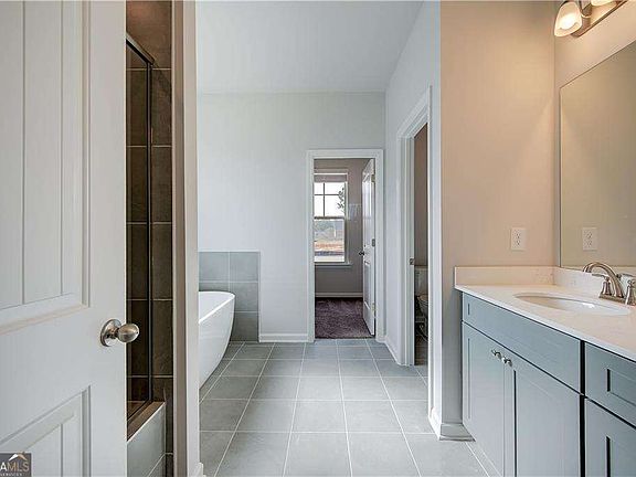 7th image of this home