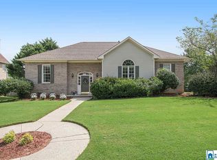 124 Heather Ridge Dr, Pelham, AL 35124