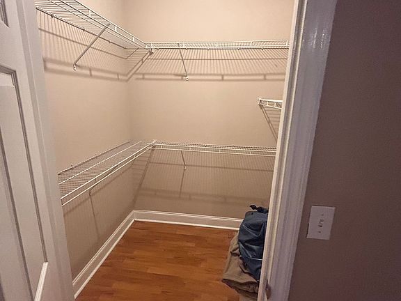 4th image of 900 Dean Lee Dr APT 207