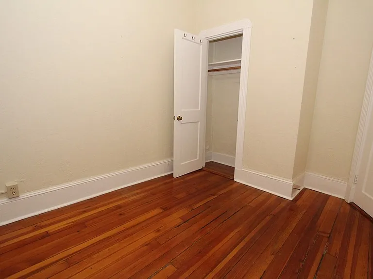 4 Phillips St #2 — Photo 11