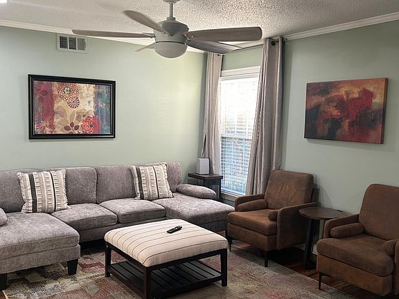5th image of 133 Rue Fontaine #133