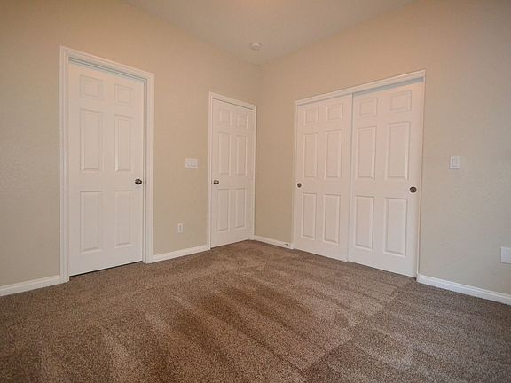 5th image of 7637 Grassy Bank St