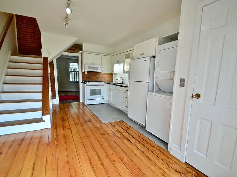 236 Jackson St #B — Photo 23