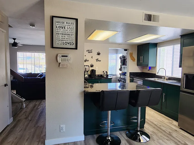 2091 Manzana Way — Photo 15