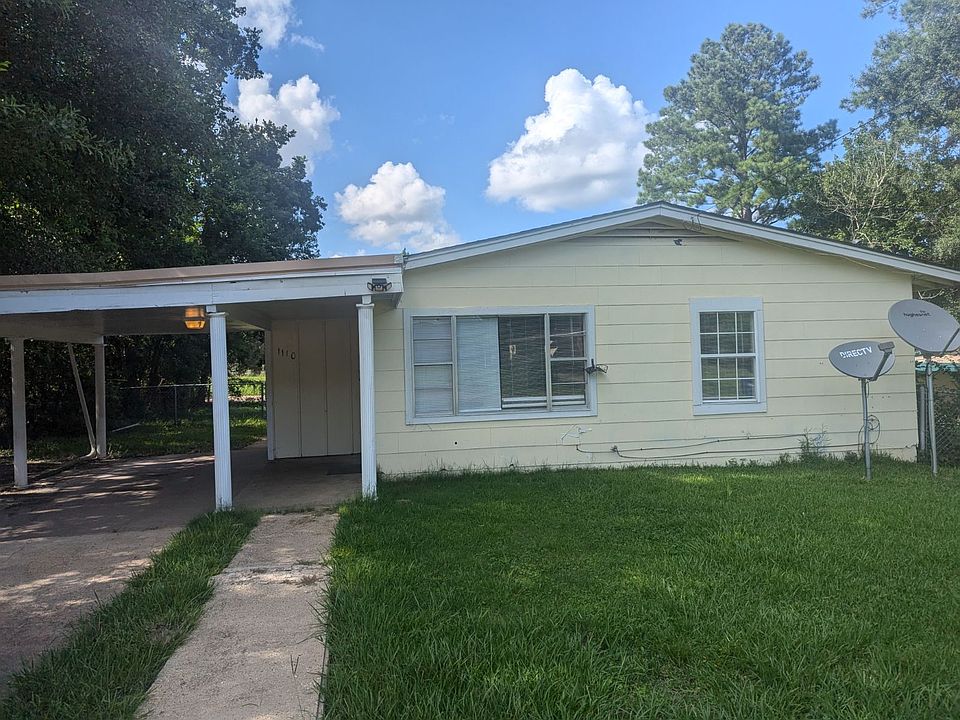 1st image of 1110 Westwood Dr