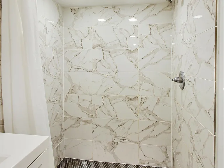 3554 N Wilton Ave #1 — Photo 26