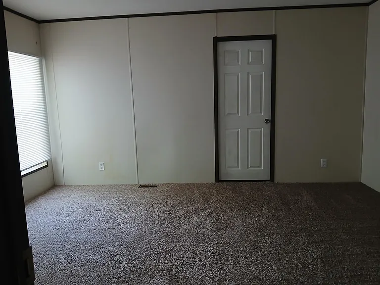 305 Elms Rd #9B — Photo 5