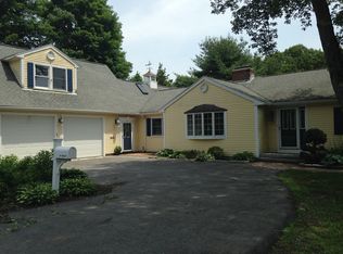 154 Nobscot Rd, Sudbury, MA 01776