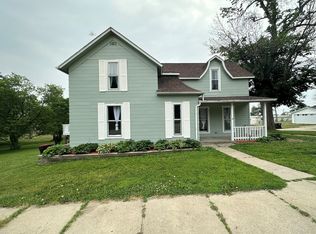 400 S Pierce St, Mount Ayr, IA 50854