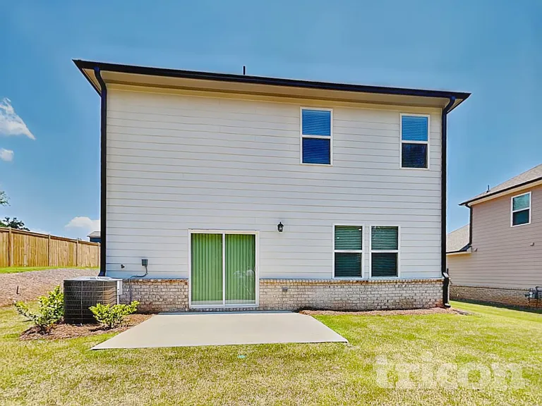 2448 Lennox Rd SE — Photo 20