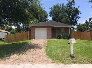 10549 Oak Crest Dr, Jacksonville, FL 32225