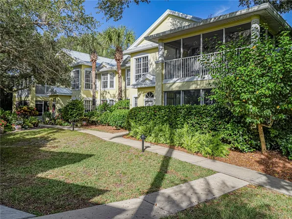 1385 Winding Oaks Cir W APT 703, Vero Beach, FL 32963