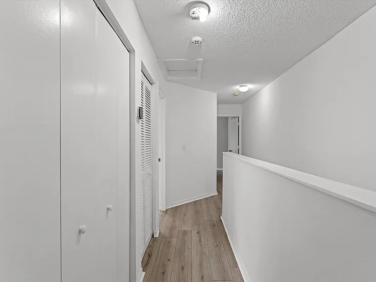 2264 Salerno Cir — Photo 17