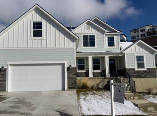 4452 N Summer View Dr #216, Lehi, UT 84043